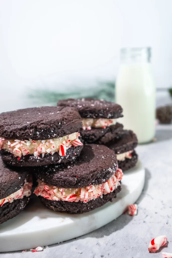 Chocolate peppermint sandwich cookies 