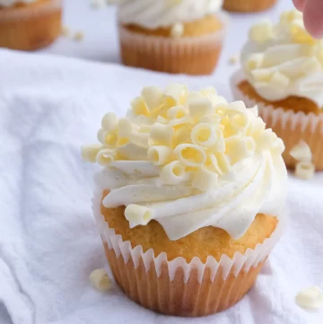 white chocolate cupcakes