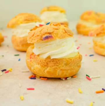 funfetti choux au craquelin