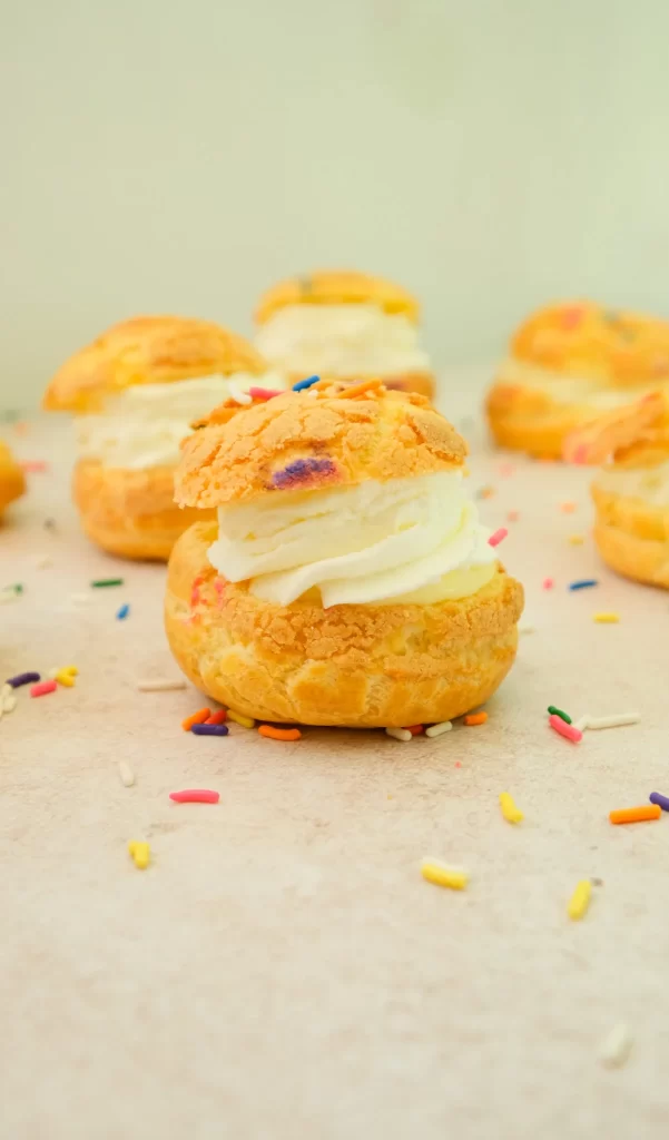 funfetti choux au craquelin