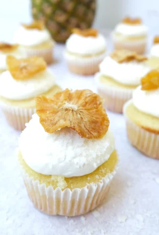 pineapple coconut cupcakes