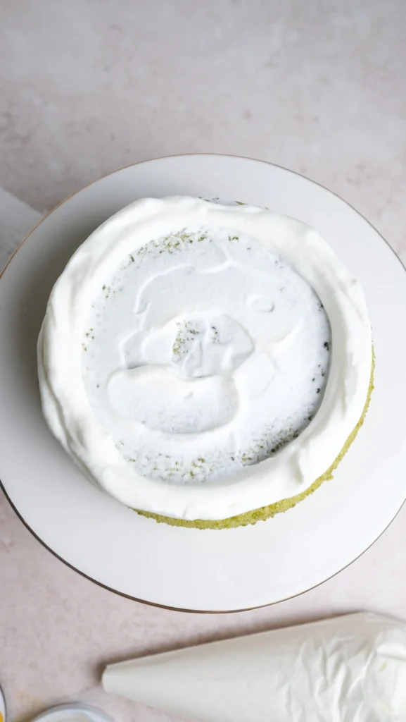 matcha cake with whipped cream 