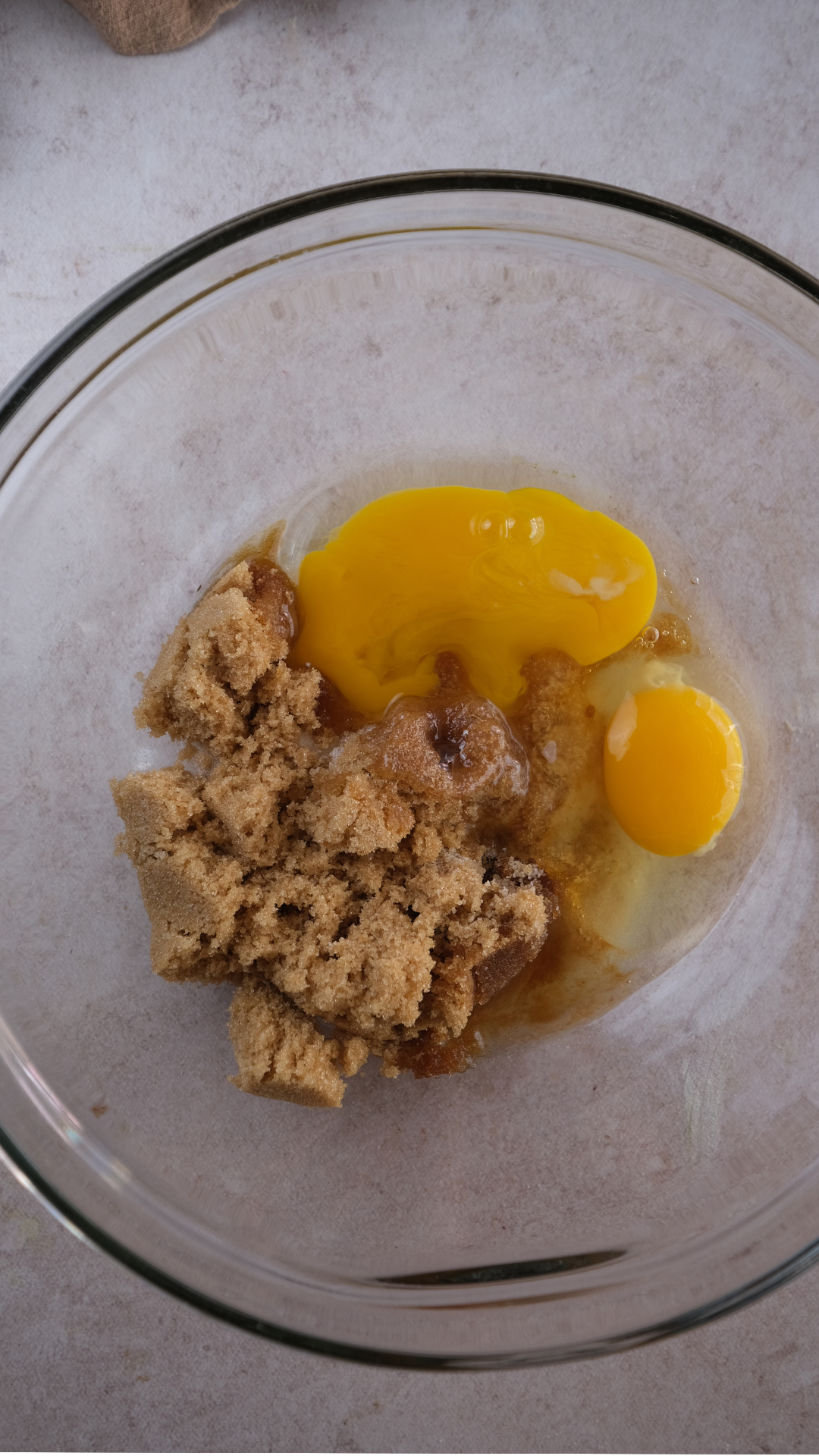 biscoff brownies egg and sugar 