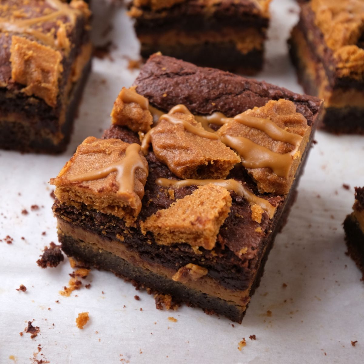 Easy Biscoff Brownies Recipe