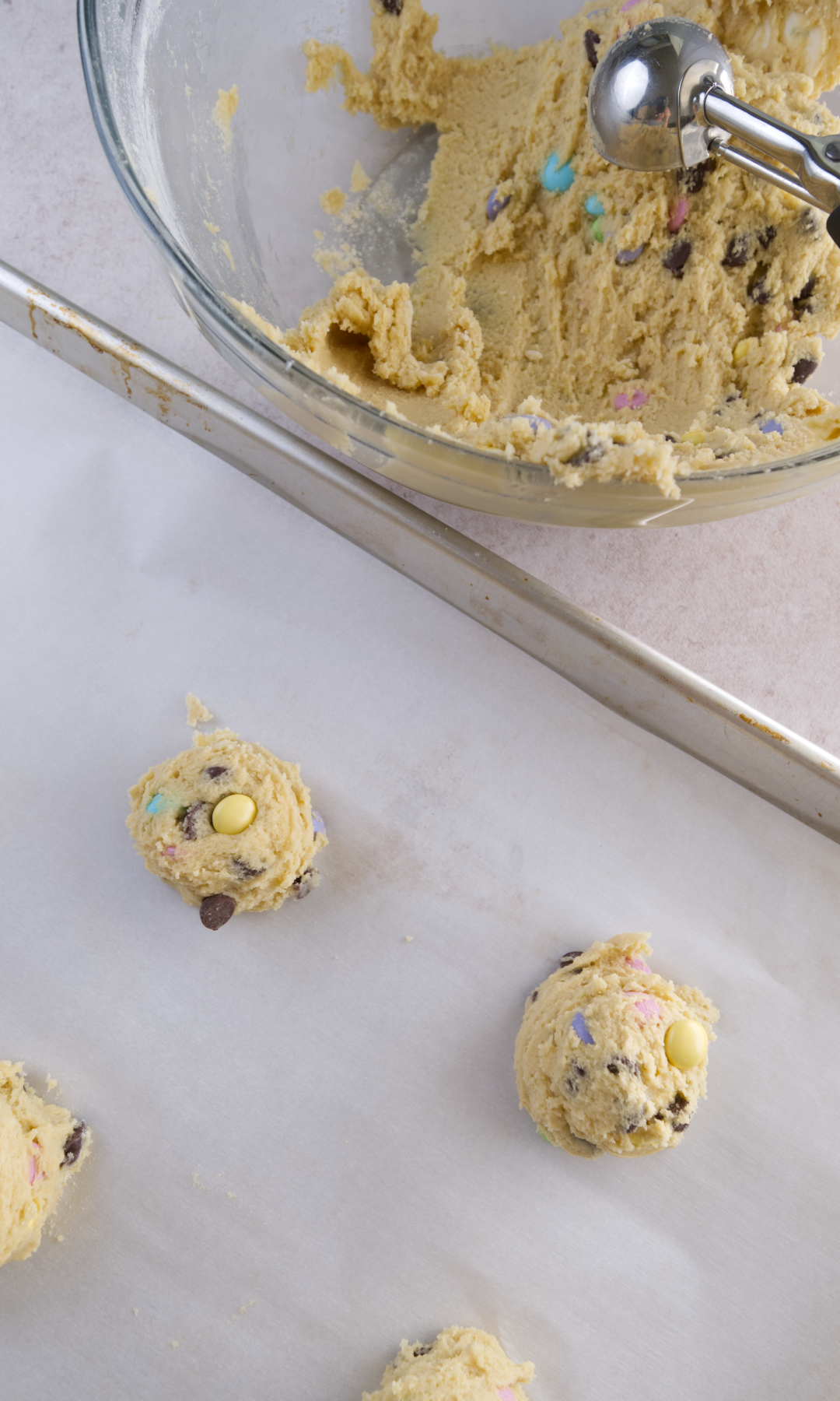 easter m&m Cookies scooped