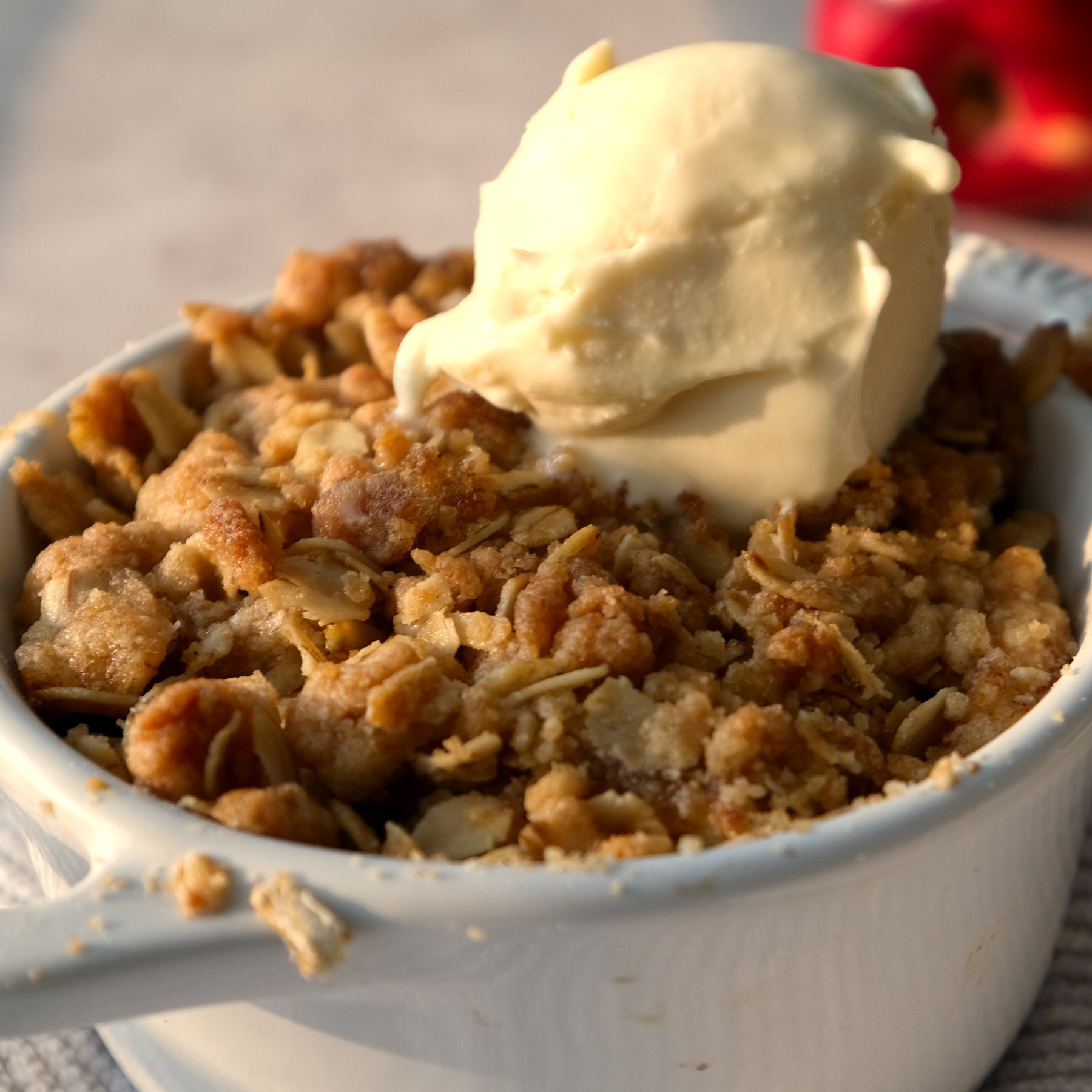 apple crisp for two featured image