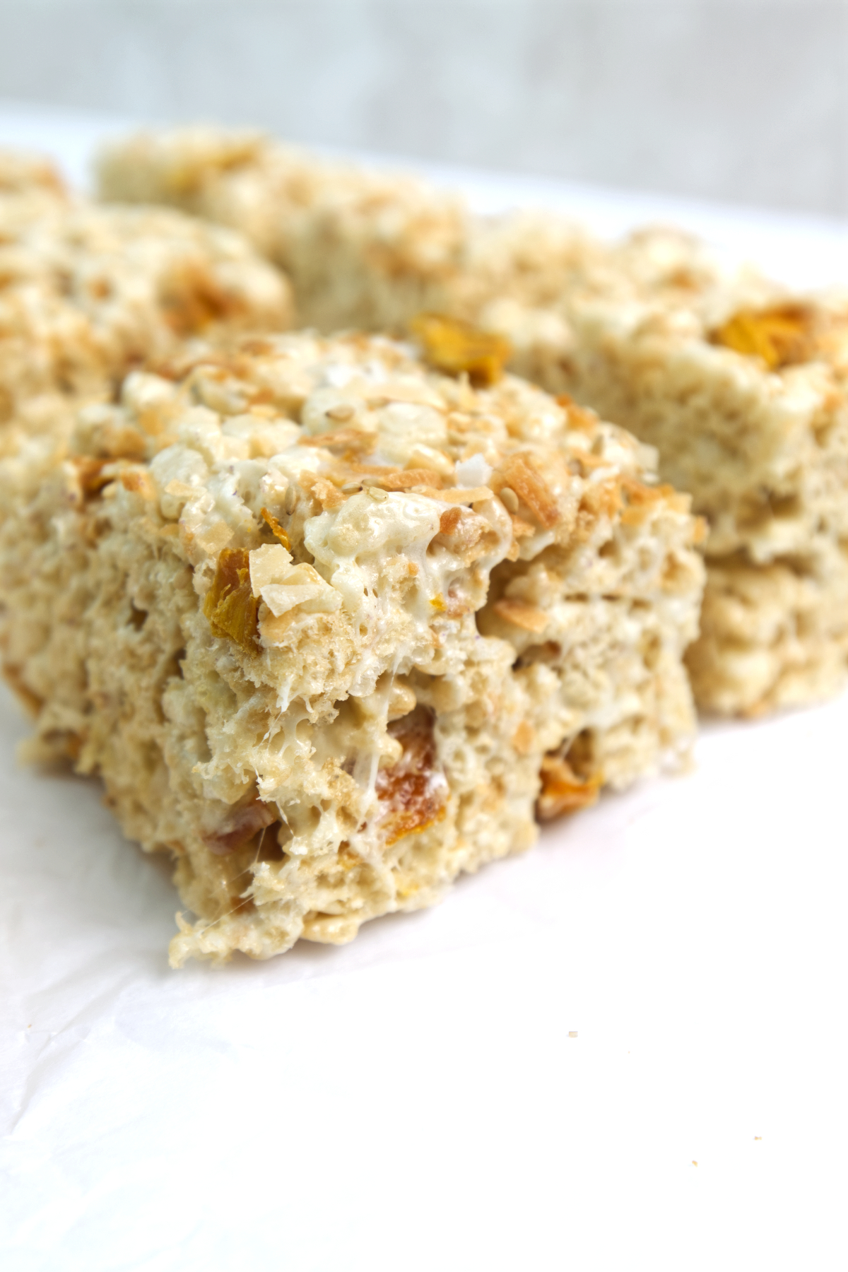 mango and sticky rice krispie