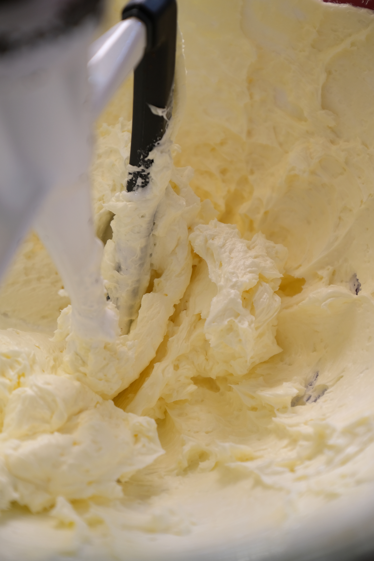 whipped marshmallow buttercream