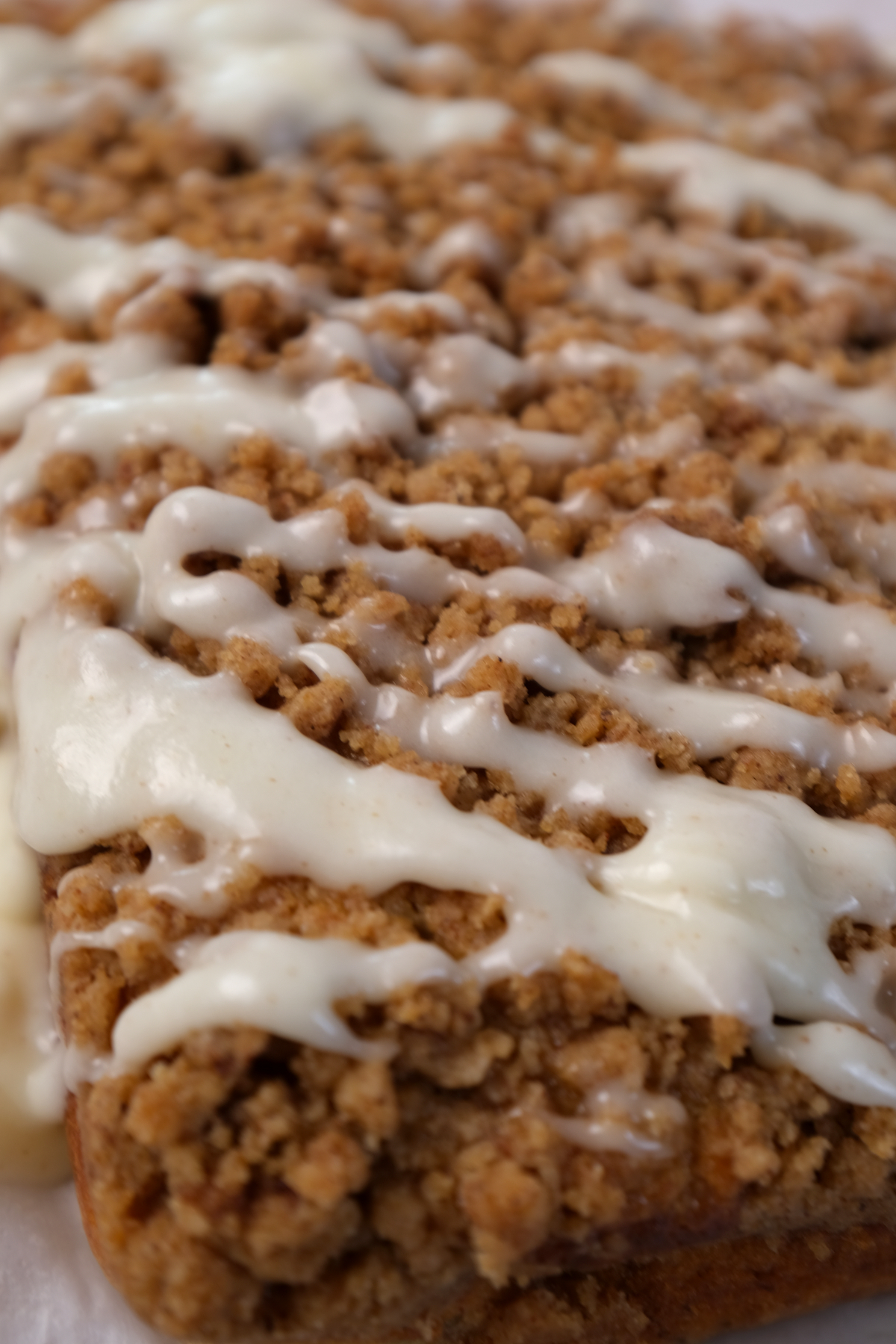 banana coffee cake with drizzle