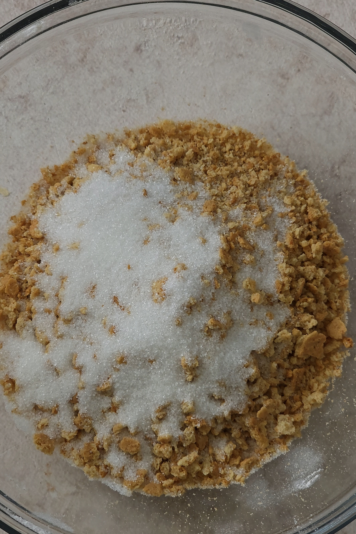 coarse blended graham cracker with sugar 
