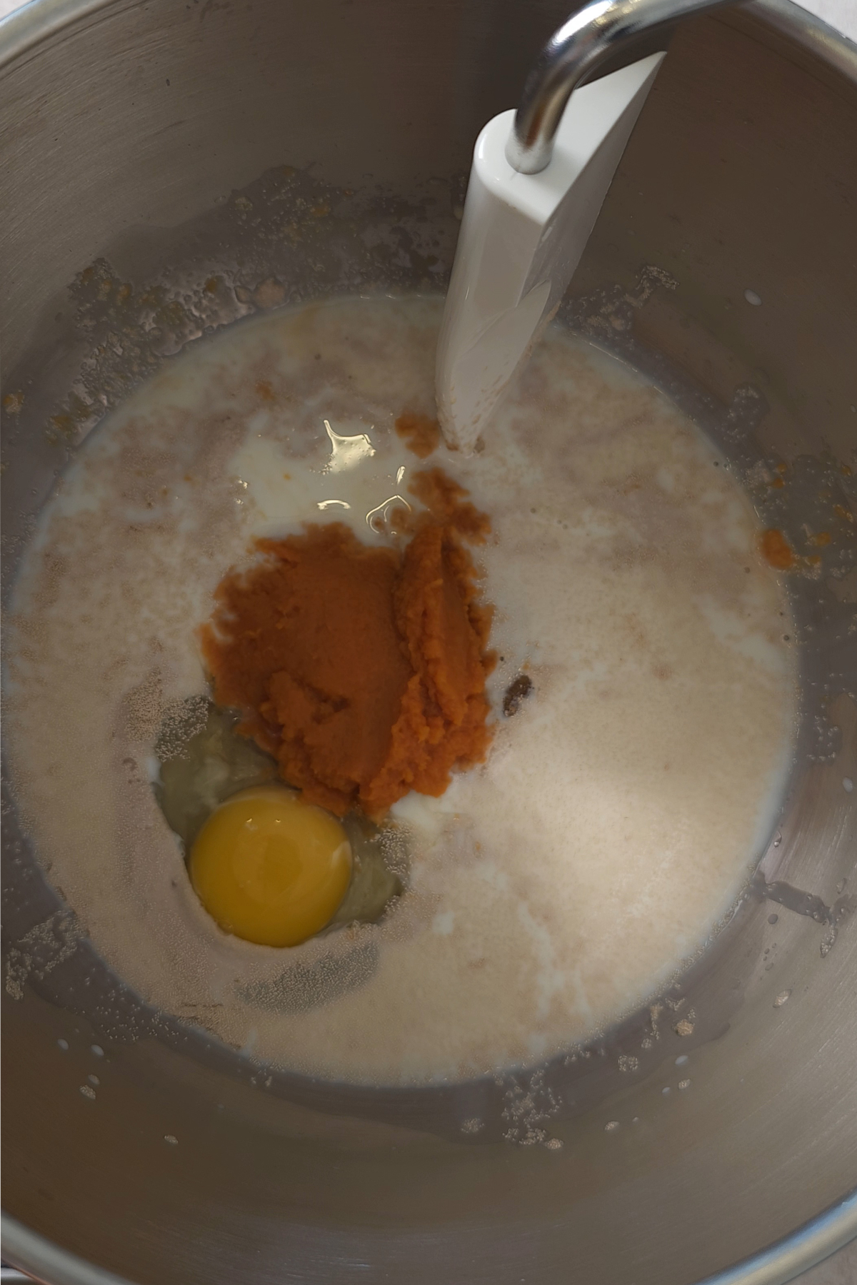 wet ingredients in bowl